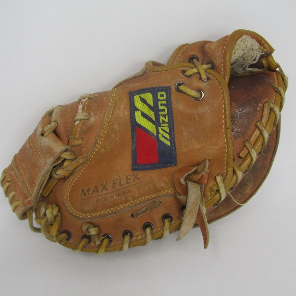 Vintage Mizuno Max Flex Pro-Scoop Baseball Catcher's Glove Left Hand Throw Tan